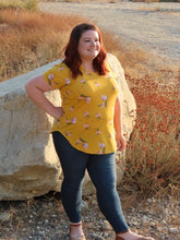 Load image into Gallery viewer, Lisa Yellow Floral Top
