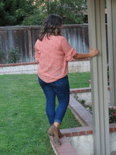 Load image into Gallery viewer, Darci Ruffle Sleeve Floral Top
