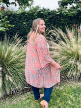 Load image into Gallery viewer, Karon Floral Cardigan
